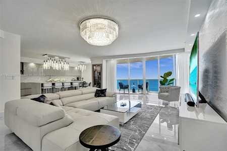 Ocean Four Condos for Sale | 17201 Collins Ave