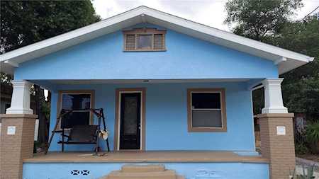 2137 W Saint John St Tampa, FL 33607