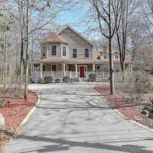 571 Broad Rock Rd South Kingstown, RI 02879