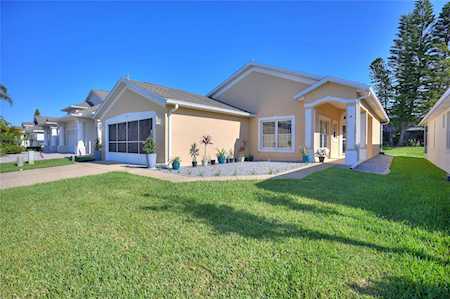 152 Travis Ln Davenport, FL 33837