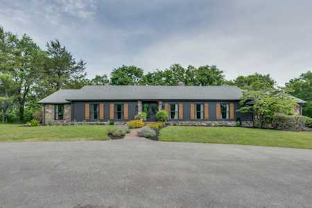 114 Steeplechase Lane Nashville, TN 37221