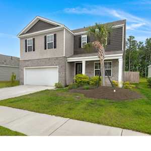 359 Bering Ln Summerville, SC 29486