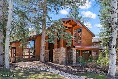 61 Thaynes Canyon Dr Park City, UT 84060