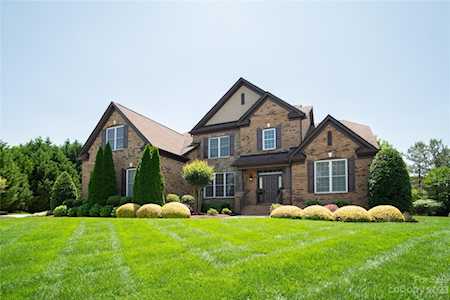 920 Wandering Way Dr Waxhaw, NC 28173