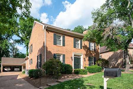 15 Foxhall Close Nashville, TN 37215