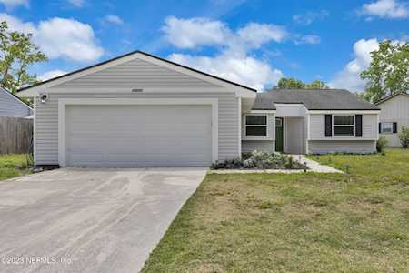 10685 Wimbledon DR Jacksonville, FL 32257