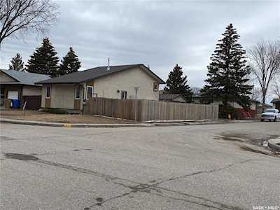 1010 Graham Rd Regina, SK S4N 5Z6