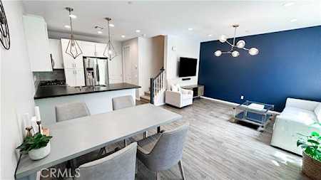 3123 Dilla Place Carlsbad, CA 92010