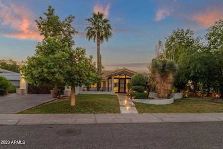 8117 E Del Barquero Drive Scottsdale, AZ 85258