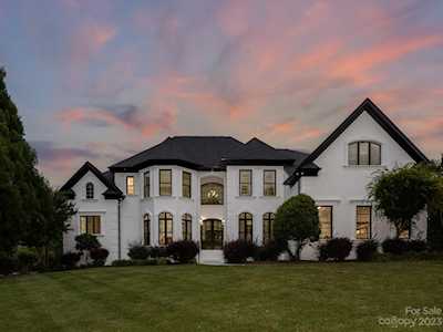 9213 Unbridle Ln Waxhaw, NC 28173