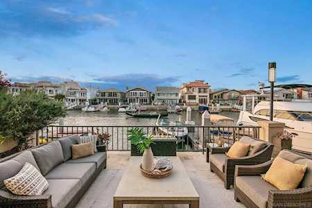 35 Sandpiper Strand Coronado, CA 92118