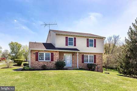 3252 Hawks Hill Rd New Windsor, MD 21776