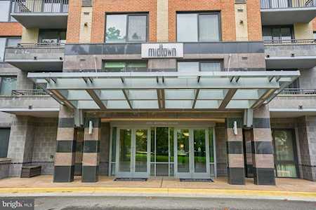 2451 Midtown Ave #1410 Alexandria, VA 22303