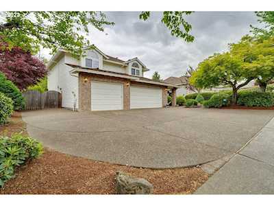 14759 SE 132nd AVE Clackamas, OR 97015