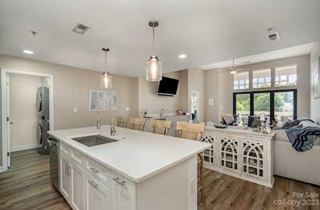 104 Pier 33 Dr Mooresville, NC 28117