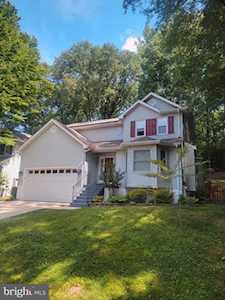 1121 Charing Cross Dr Crofton, MD 21114