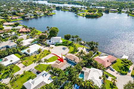 17 NW 25th Street Delray Beach, FL 33444