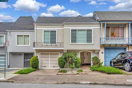 1042 Pacheco St San Francisco, CA 94116