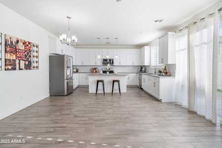 3030 N 38th St #109 Phoenix, AZ 85018