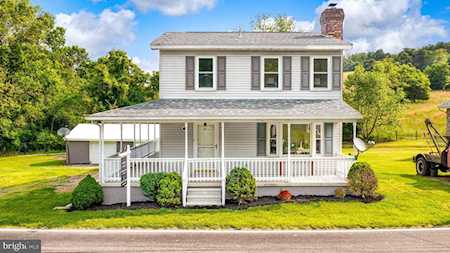 3437 Harpers Ferry Rd Sharpsburg, MD 21782