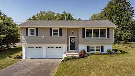 8 Vorndran Drive Wappingers Falls, NY 12590