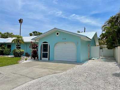 309 63rd St #A Holmes Beach, FL 34217