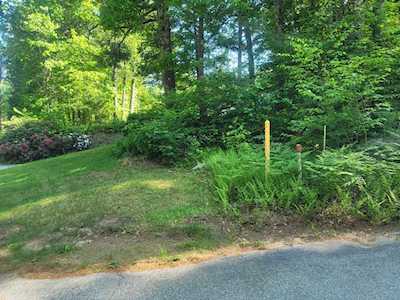 197 Old Webster Rd Oxford, MA 01540
