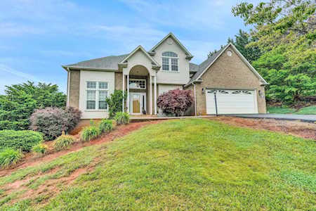 433 Highland Roanoke, VA 24019