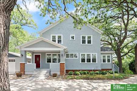 1211 Bellevue Blvd Bellevue, NE 68005