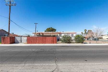 260 Mojave Ln Henderson, NV 89015