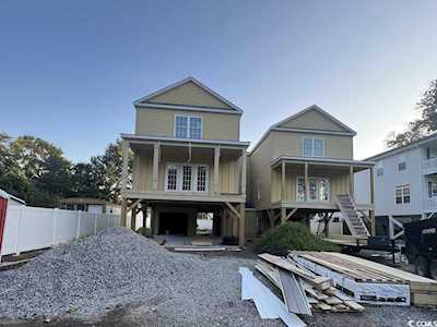 527 Vista Dr. Garden City Beach, SC 29576