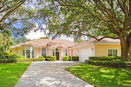 2557 Seminole Circle West Palm Beach, FL 33409