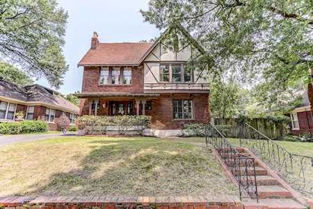 194 Crestmere Pl Memphis, TN 38112