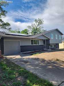 2318 Laramie Drive Colorado Springs, CO 80910