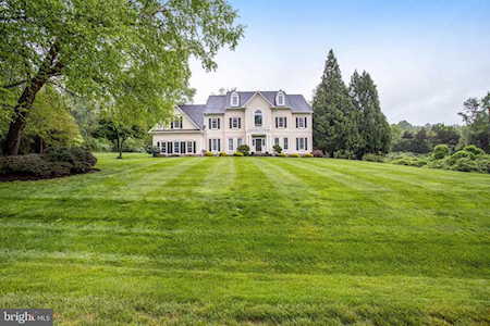 7005 Balmoral Forest Rd Clifton, VA 20124