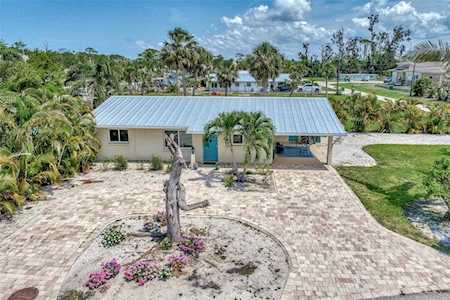 1750 Manor Rd Englewood, FL 34223