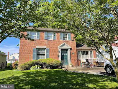 410 Evans Ave Willow Grove, PA 19090