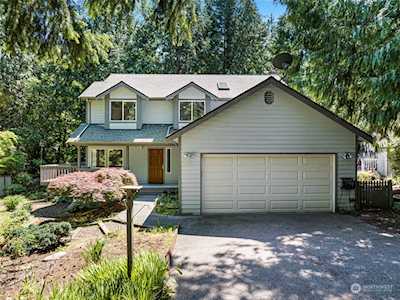 8606 Dickey Place NW Silverdale, WA 98383