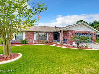 268 Yorktowne Drive Daytona Beach, FL 32119