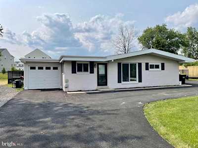 2403 N Charlotte St Pottstown, PA 19464