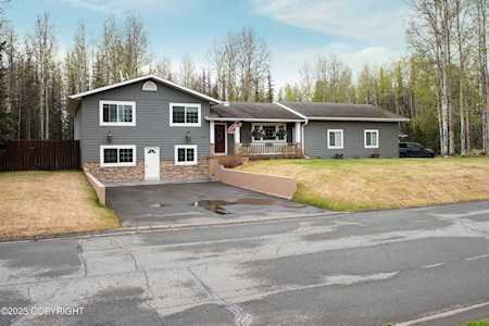 245 Crest Dr Soldotna, AK 99669