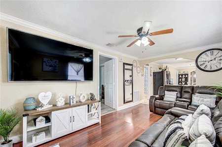 2209 Hampton St Houston, TX 77088