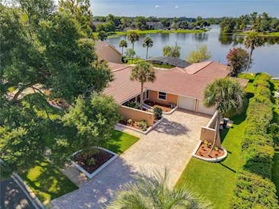 145 Spring Lake Hills Dr Altamonte Springs, FL 32714