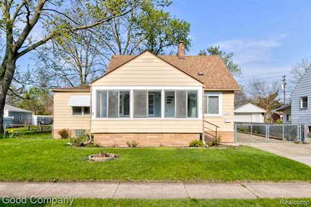 22355 Curie Ave Warren, MI 48091