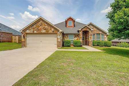 3123 Meandering Way Granbury, TX 76049