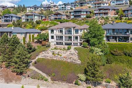 1462 Gregory Road West Kelowna, BC V4T2R2