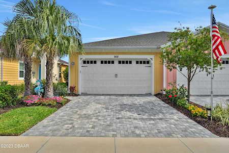 968 Attitude Avenue Daytona Beach, FL 32124