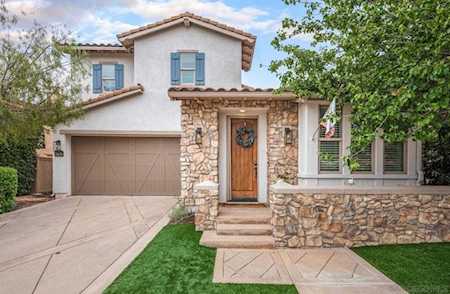 15670 New Park Ter San Diego, CA 92127