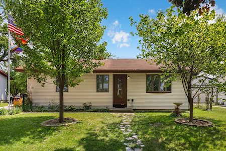 123 Hickory Ave Streamwood, IL 60107