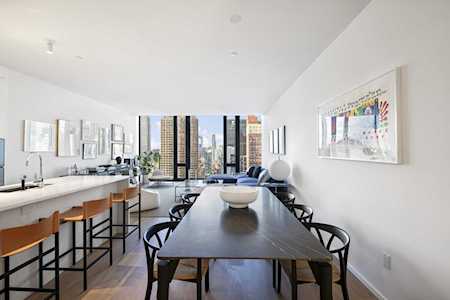 695 1st Ave #37F New York, NY 10016